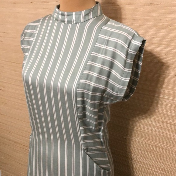 RVCA Nouveau Striped Mint Green Open Back Viscose Midi Dress Size Small - Picture 3 of 16